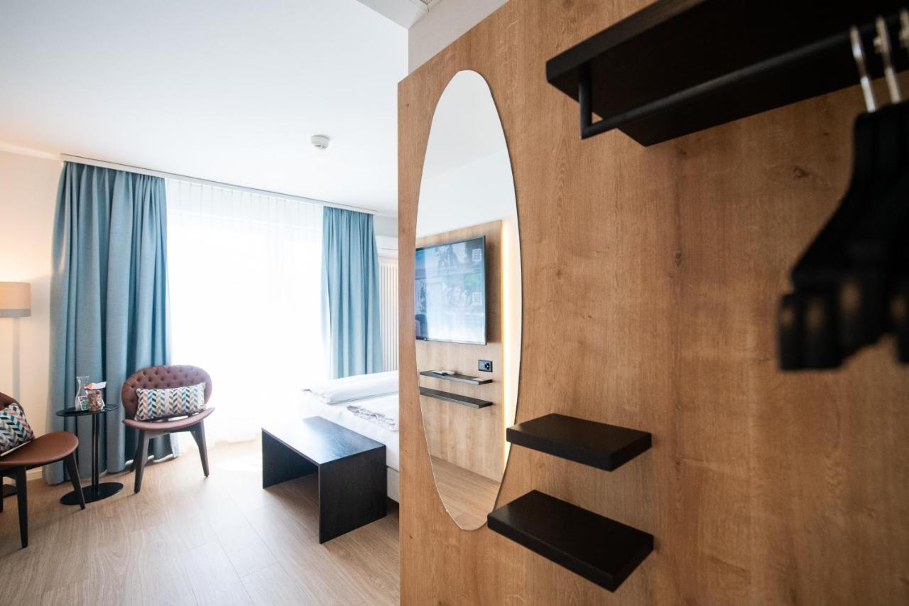 Ascona Lodge, Pool & Garden Retreat Стая снимка
