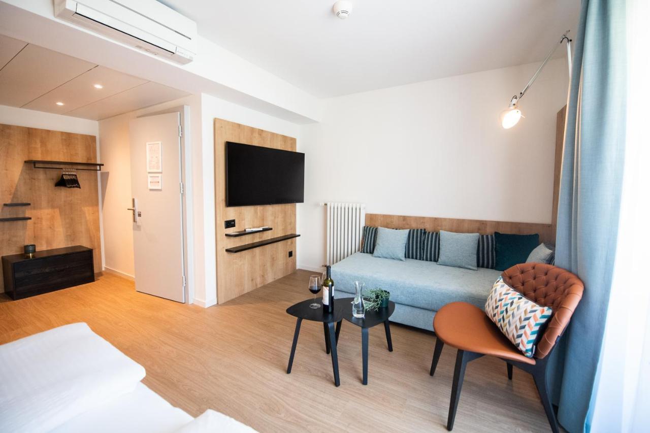 Ascona Lodge, Pool & Garden Retreat Стая снимка